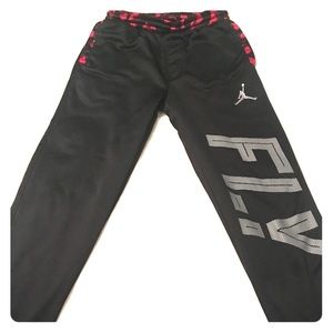 ❤️Therma-fit Jordan uni-sex sweats! ❤️
